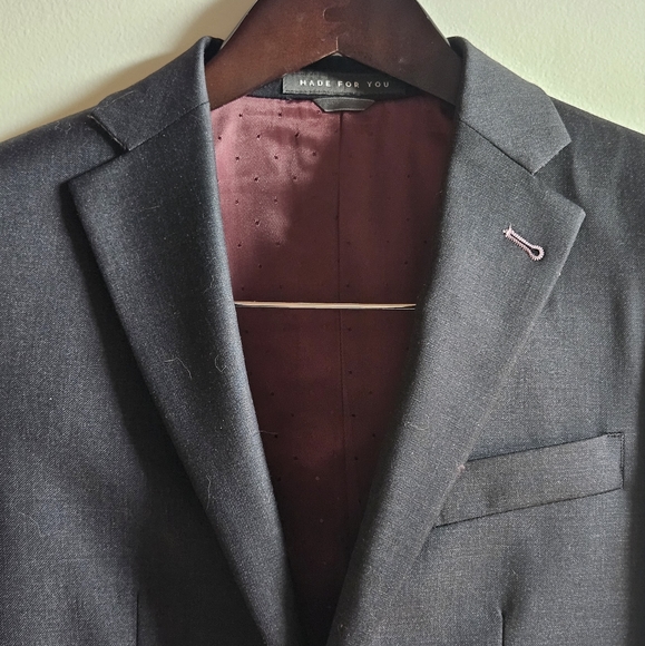 Indochino Women's Charcoal Hemsworth Suit Jacket - Picture 2 of 13